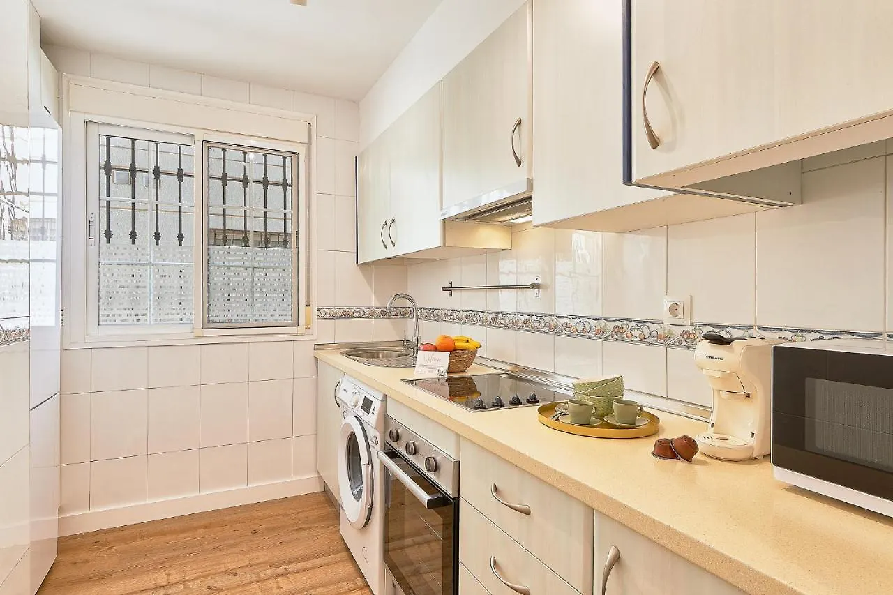 Ride City Center Malaga Apartment